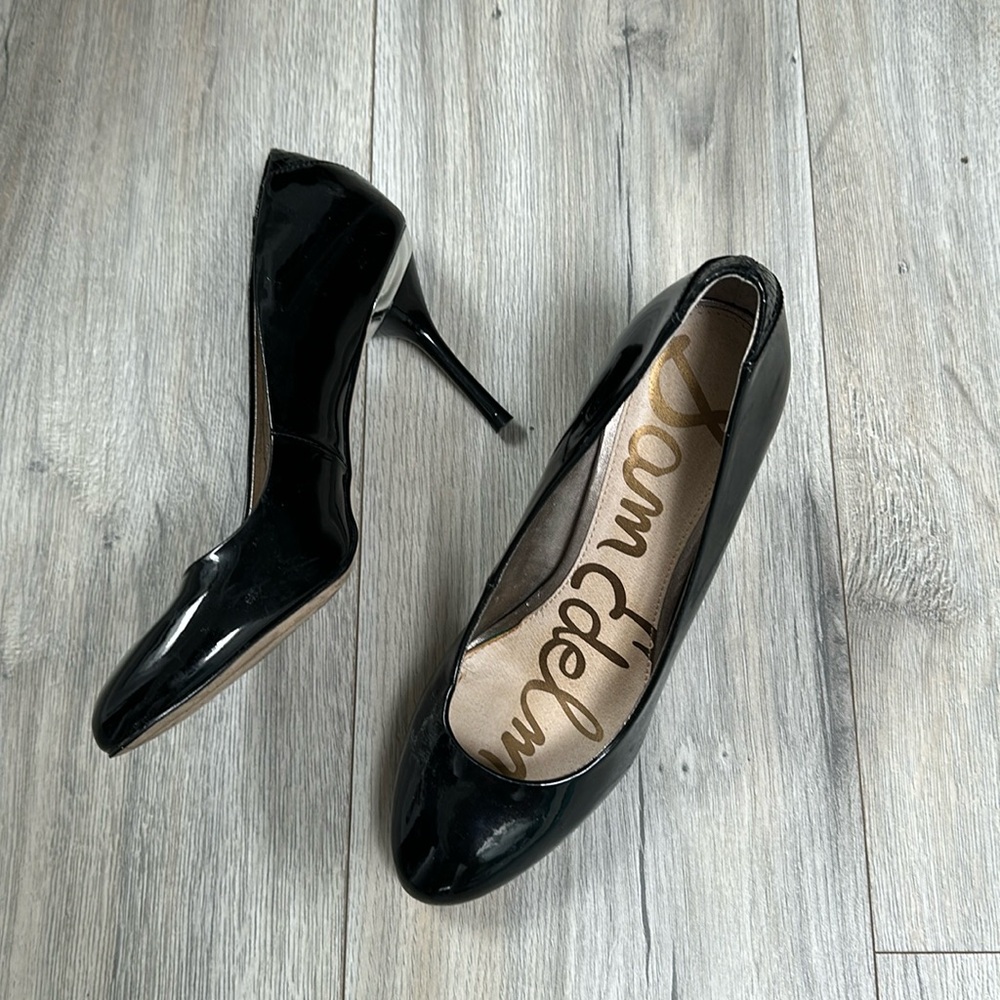 Same Edelman patent pumps